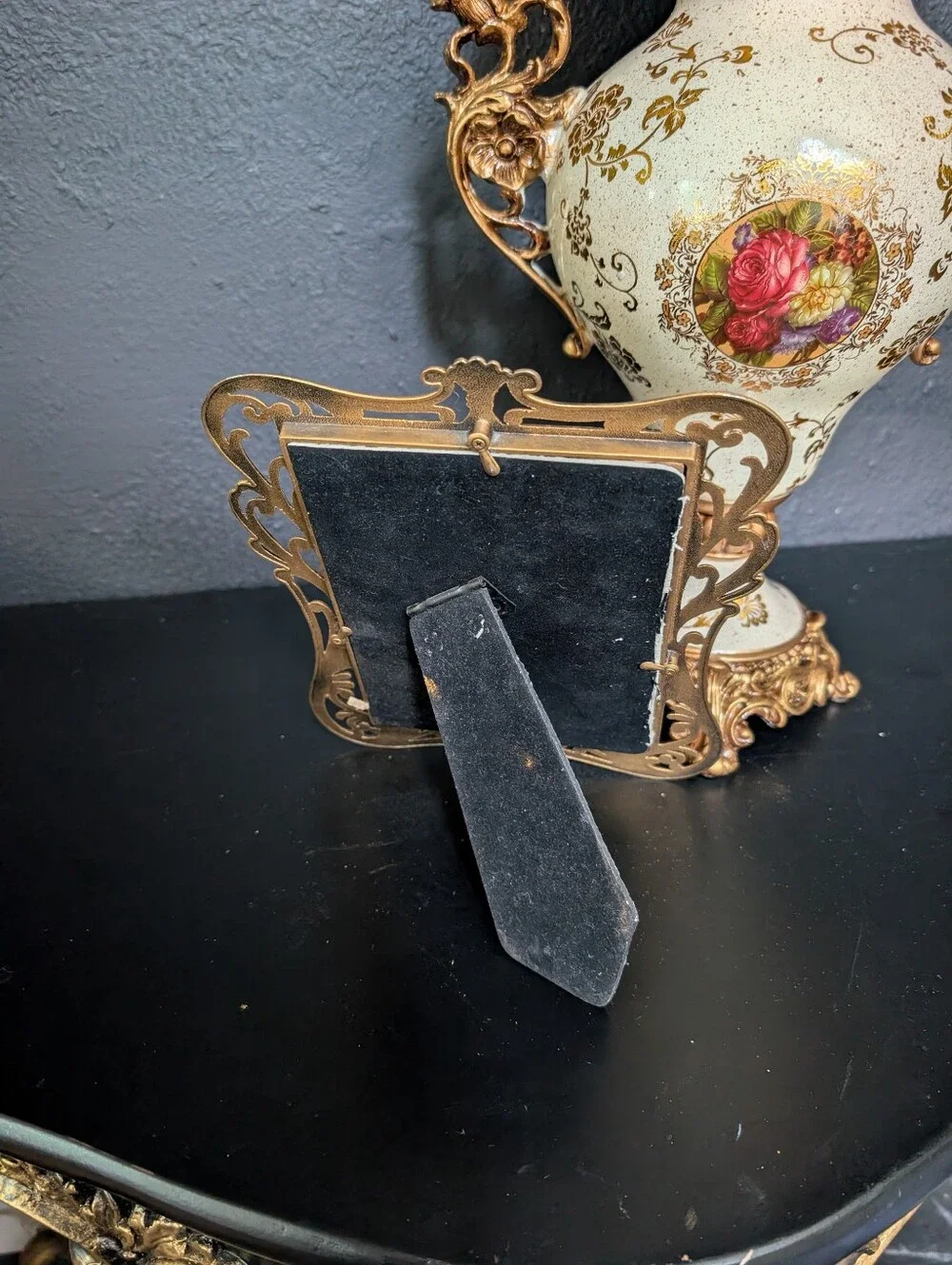 Vintage Ornate Gold Cast Metal Photo Frame w/ VTG style Still Floral Art Print 9